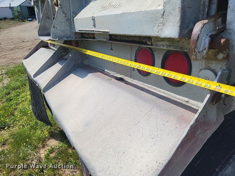 image for item DO3653 1977 Fruehauf DC5-M2-33 end dump trailer