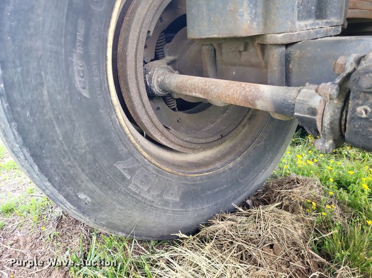 image for item DO3653 1977 Fruehauf DC5-M2-33 end dump trailer