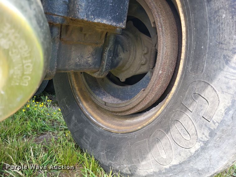 image for item DO3653 1977 Fruehauf DC5-M2-33 end dump trailer