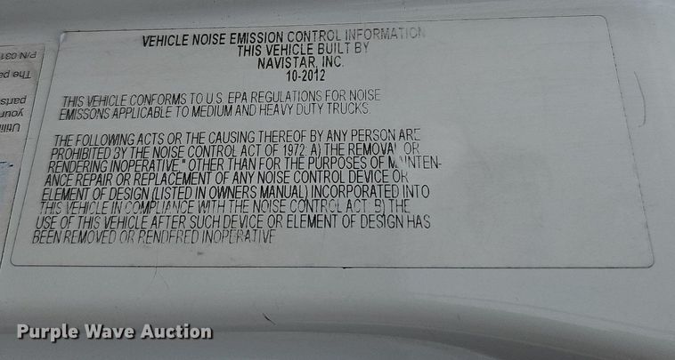image for item DO4382 2013 International DuraStar 4300  truck cab and chassis
