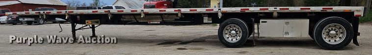 image for item DO4383 2006 Transcraft Eagle IIN W2  flatbed trailer