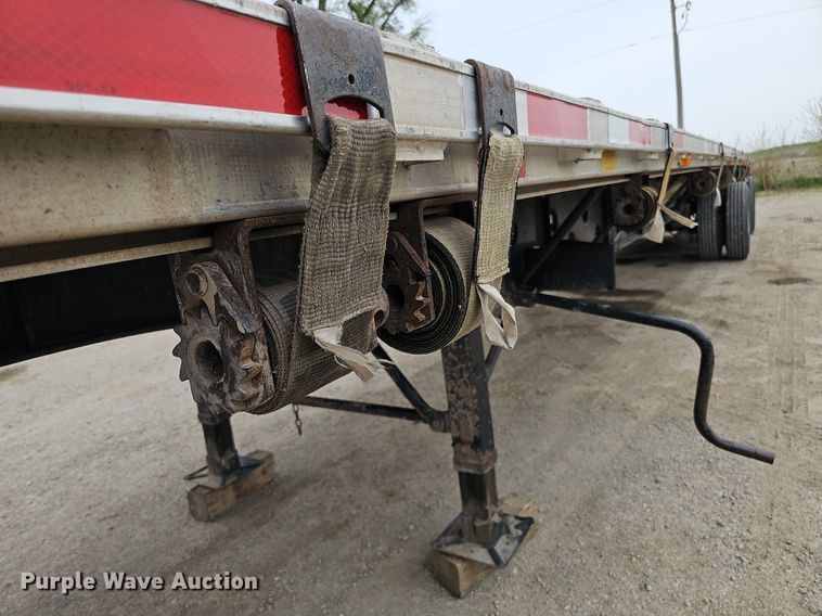image for item DO4383 2006 Transcraft Eagle IIN W2  flatbed trailer