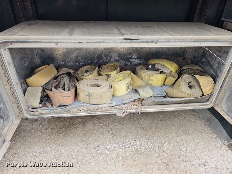 image for item DO4383 2006 Transcraft Eagle IIN W2  flatbed trailer