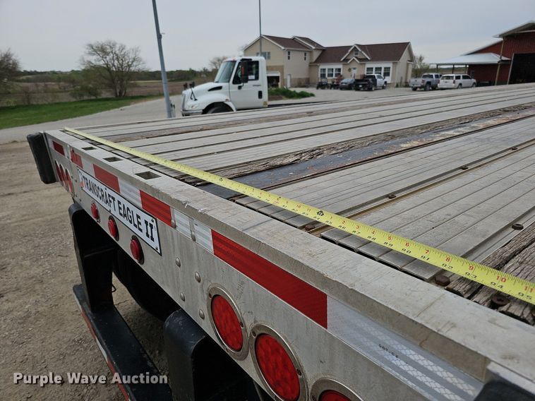 image for item DO4383 2006 Transcraft Eagle IIN W2  flatbed trailer