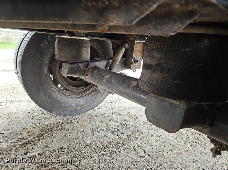 image for item DO4383 2006 Transcraft Eagle IIN W2  flatbed trailer