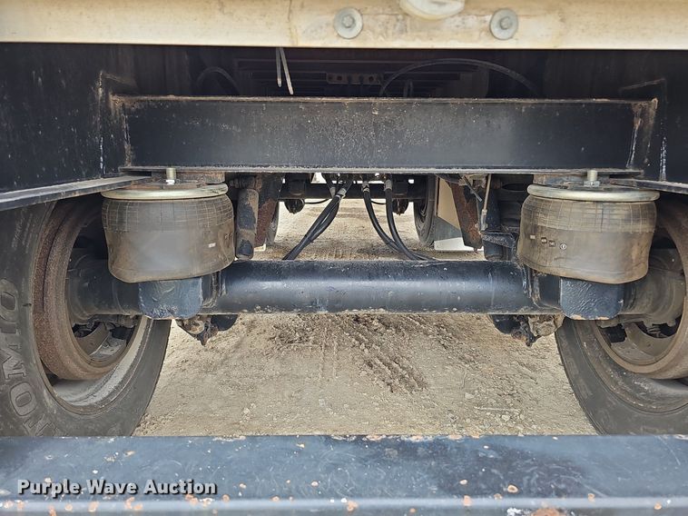 image for item DO4383 2006 Transcraft Eagle IIN W2  flatbed trailer