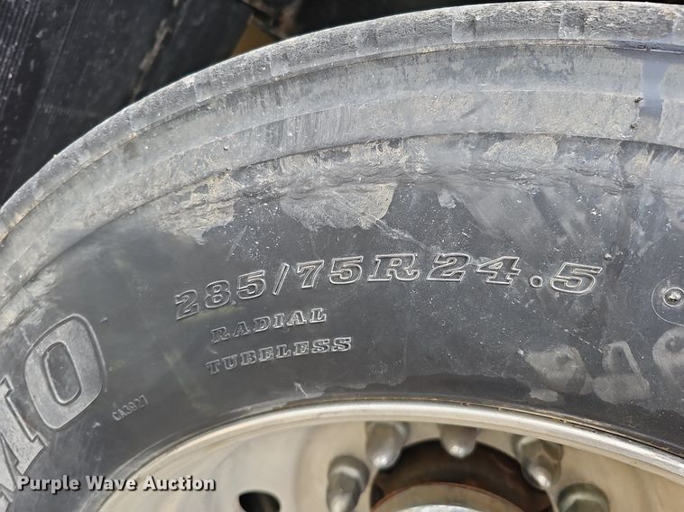 image for item DO4383 2006 Transcraft Eagle IIN W2  flatbed trailer