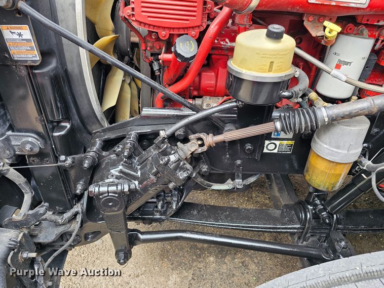 image for item DO4394 2012 Peterbilt 587  semi truck