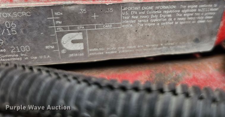 image for item DO4394 2012 Peterbilt 587  semi truck