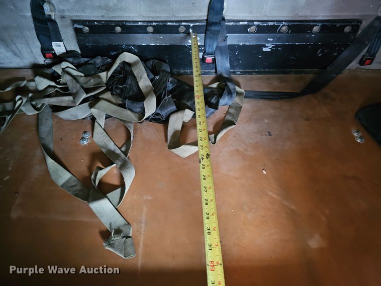 image for item DO4395 1992 Freightliner FLD112  semi truck