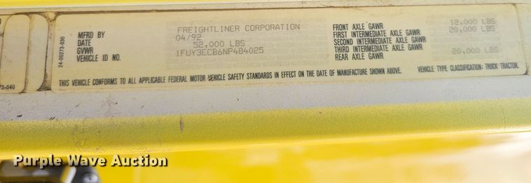 image for item DO4395 1992 Freightliner FLD112  semi truck