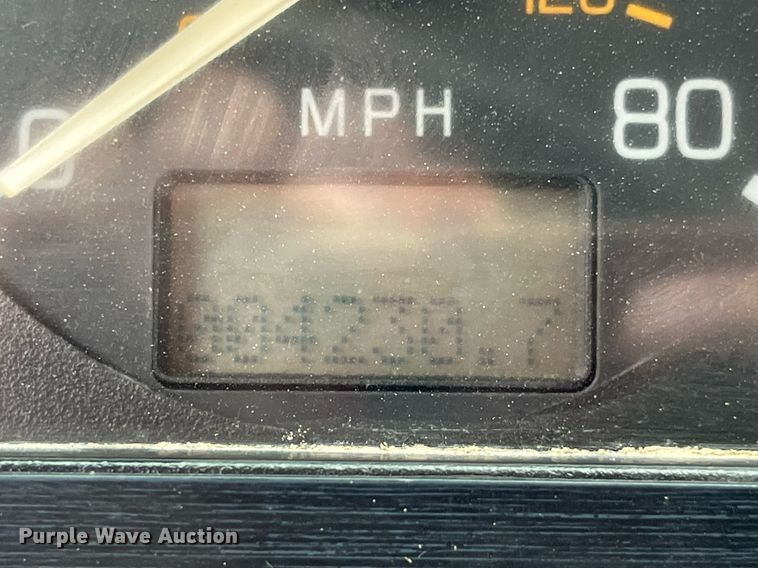 image for item DP0479 1996 Volvo WCA  semi truck