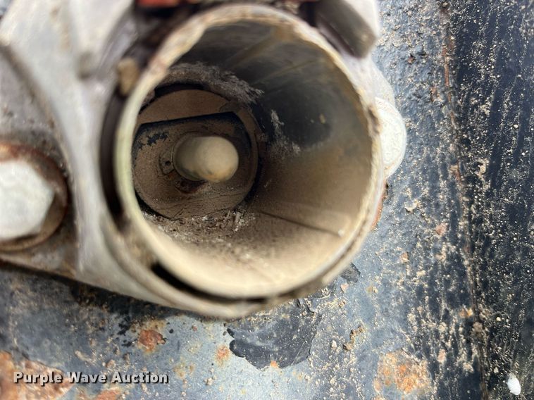 image for item DP0479 1996 Volvo WCA  semi truck