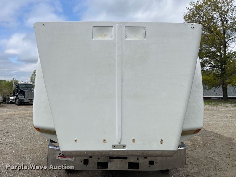 image for item DP0479 1996 Volvo WCA  semi truck