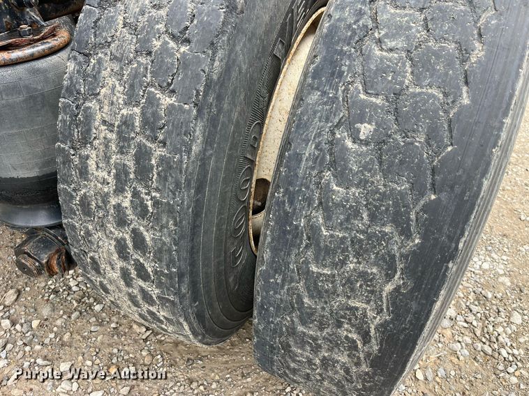 image for item DP0479 1996 Volvo WCA  semi truck