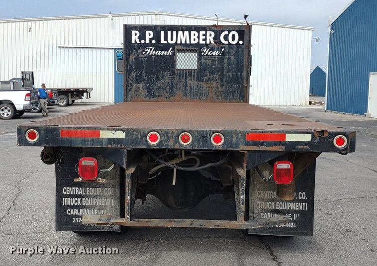 image for item DQ1715 1999 International 4700  dump flatbed truck