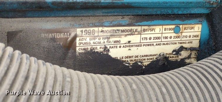 image for item DQ1715 1999 International 4700  dump flatbed truck