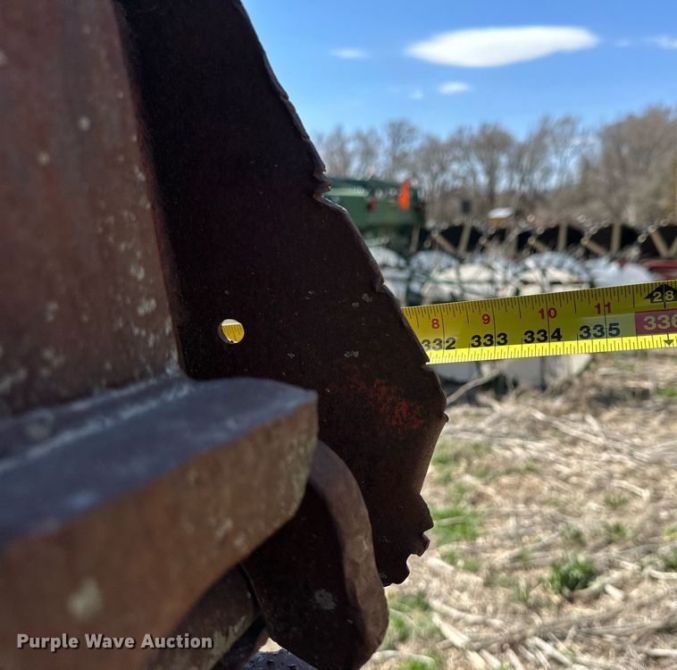 image for item DQ8717 1971 Fruehauf  dump trailer