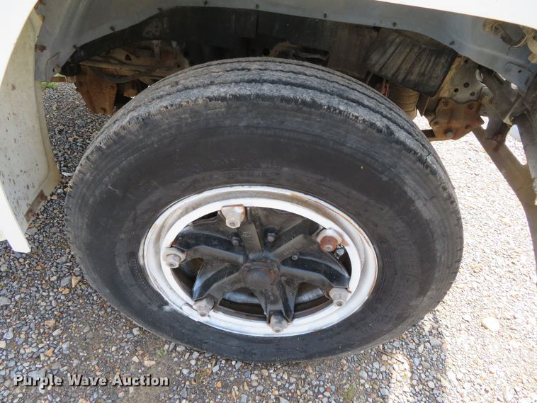 image for item DR0164 1987 Ford F700  dump truck