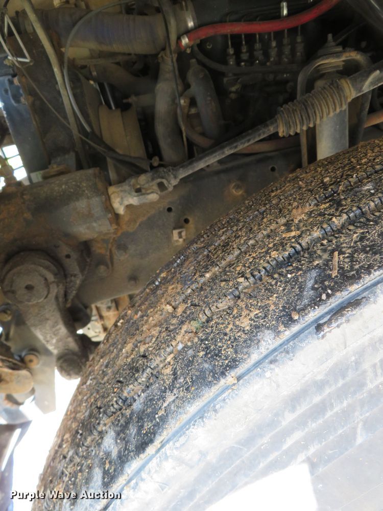 image for item DR0165 1997 Mack CS300P  dump truck