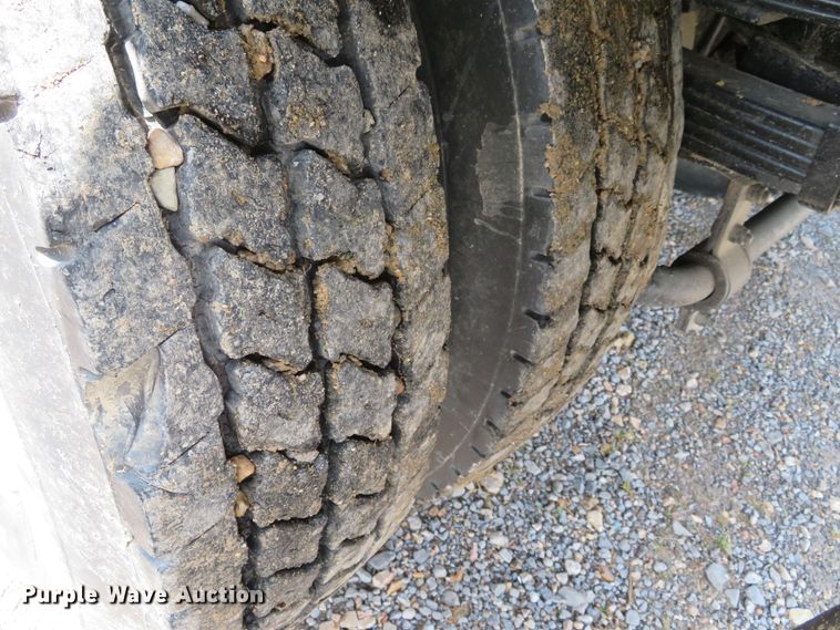 image for item DR0165 1997 Mack CS300P  dump truck