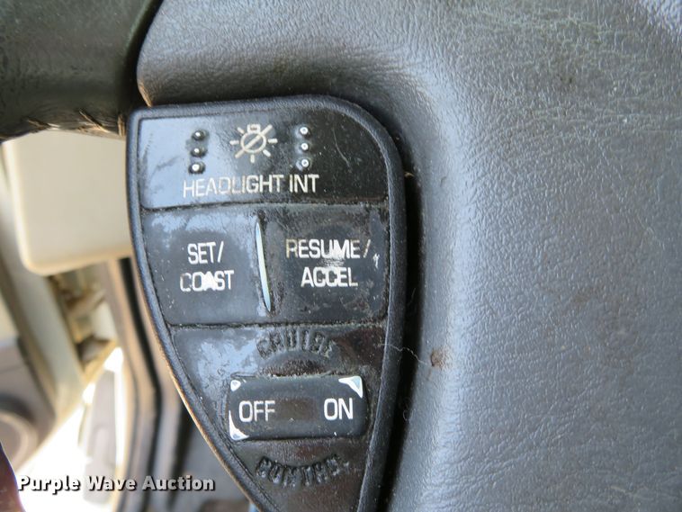 image for item DR0166 2012 International ProStar  semi truck