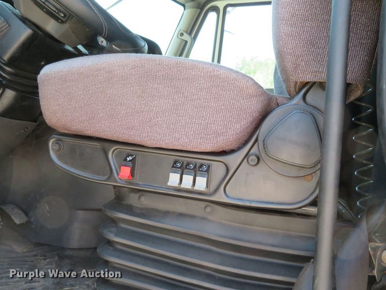 image for item DR0166 2012 International ProStar  semi truck