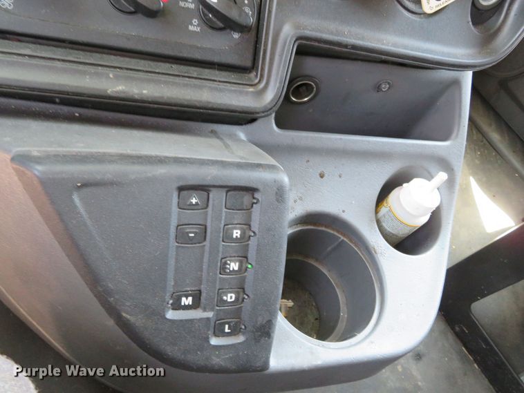 image for item DR0166 2012 International ProStar  semi truck