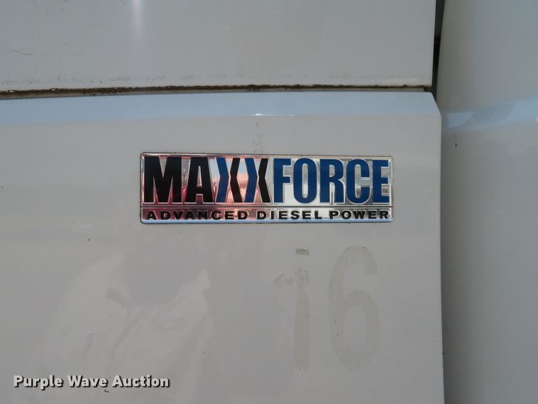 image for item DR0166 2012 International ProStar  semi truck