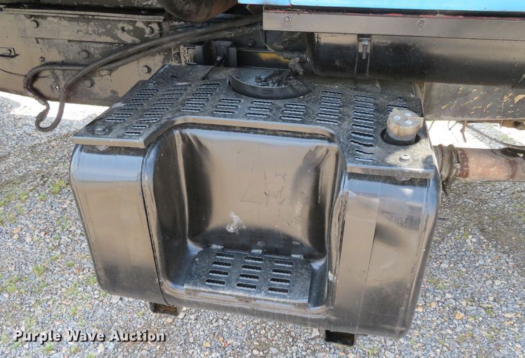 image for item DR0167 1977 Ford 900  dump truck