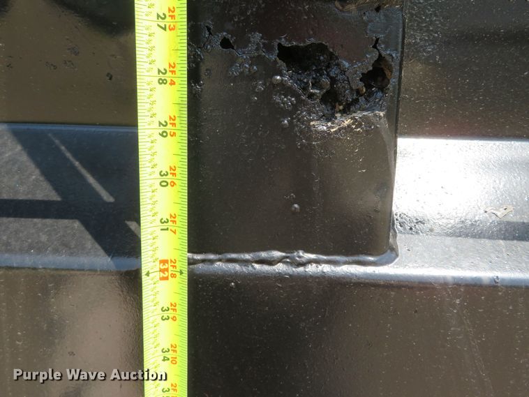 image for item DR0167 1977 Ford 900  dump truck