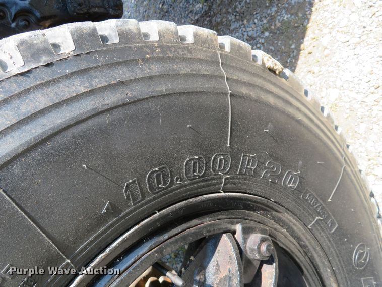 image for item DR0167 1977 Ford 900  dump truck