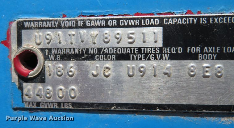 image for item DR0167 1977 Ford 900  dump truck