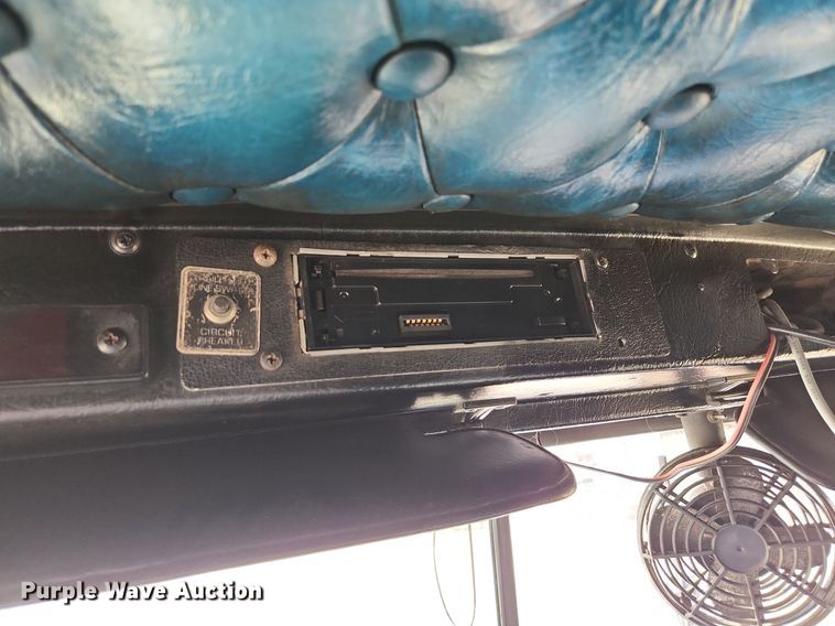 image for item EA9438 1984 Kenworth W900  semi truck