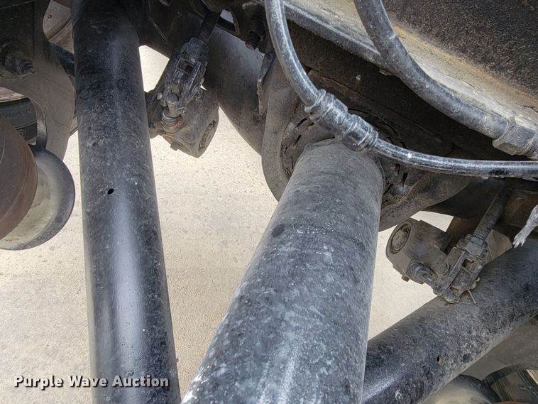 image for item HY9010 1993 Kenworth W900L  semi truck