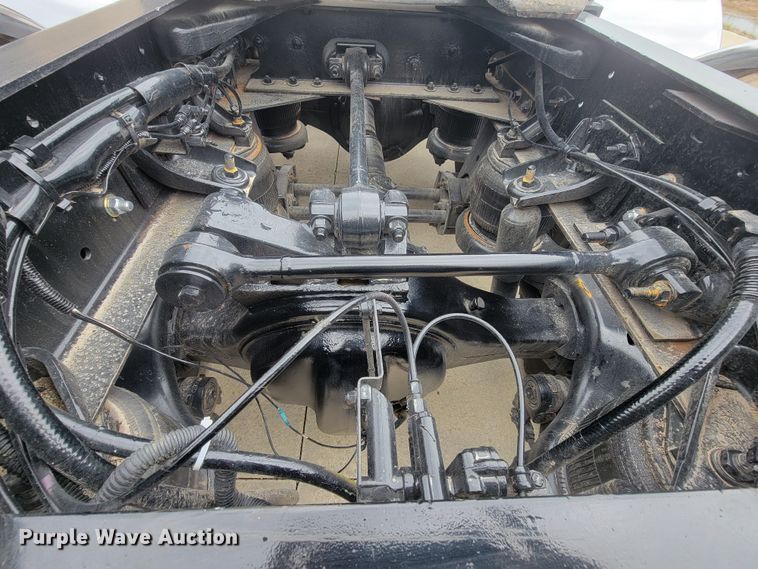 image for item HY9010 1993 Kenworth W900L  semi truck