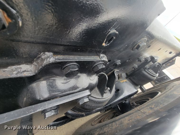 image for item HY9010 1993 Kenworth W900L  semi truck