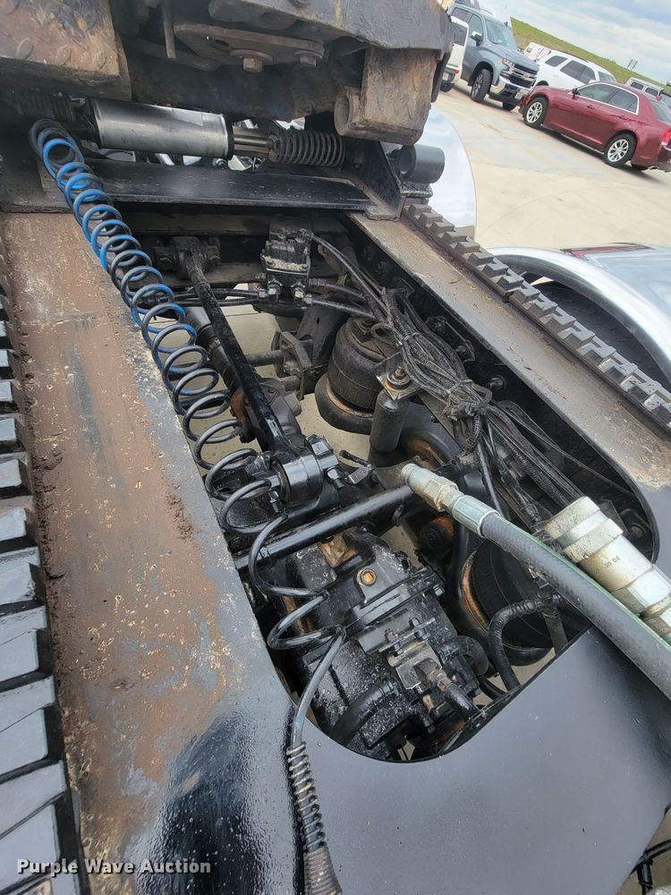 image for item HY9010 1993 Kenworth W900L  semi truck