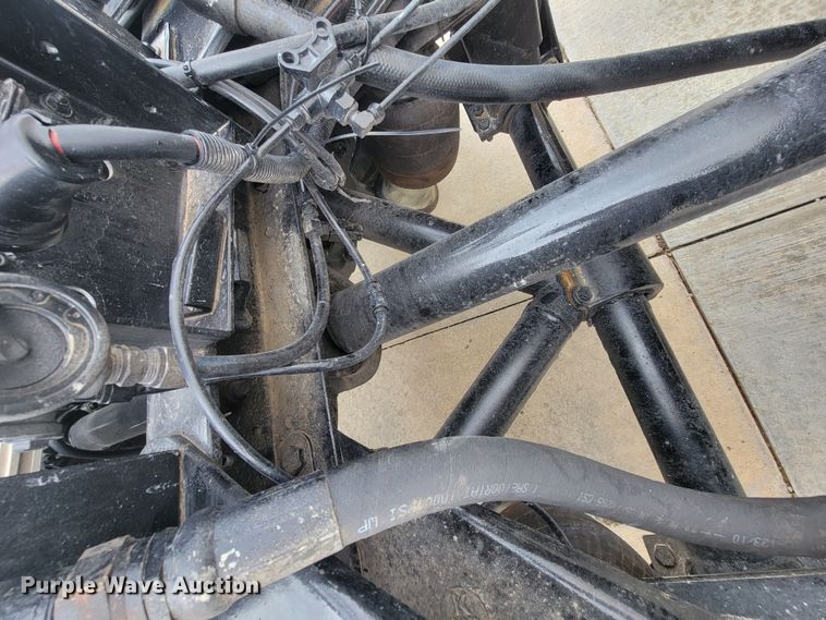 image for item HY9010 1993 Kenworth W900L  semi truck