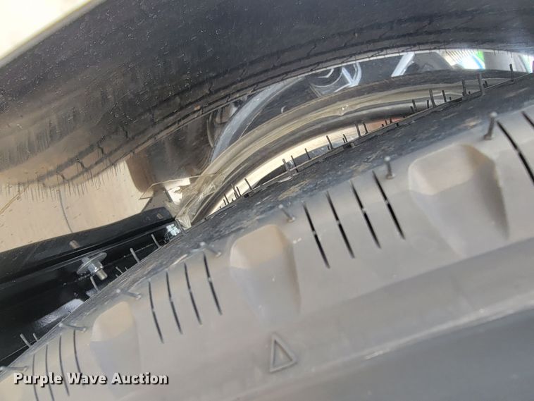 image for item HY9010 1993 Kenworth W900L  semi truck