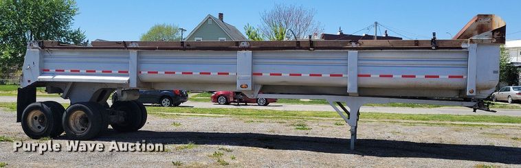 image for item JO9104 1998 Clement LW3829  end dump trailer