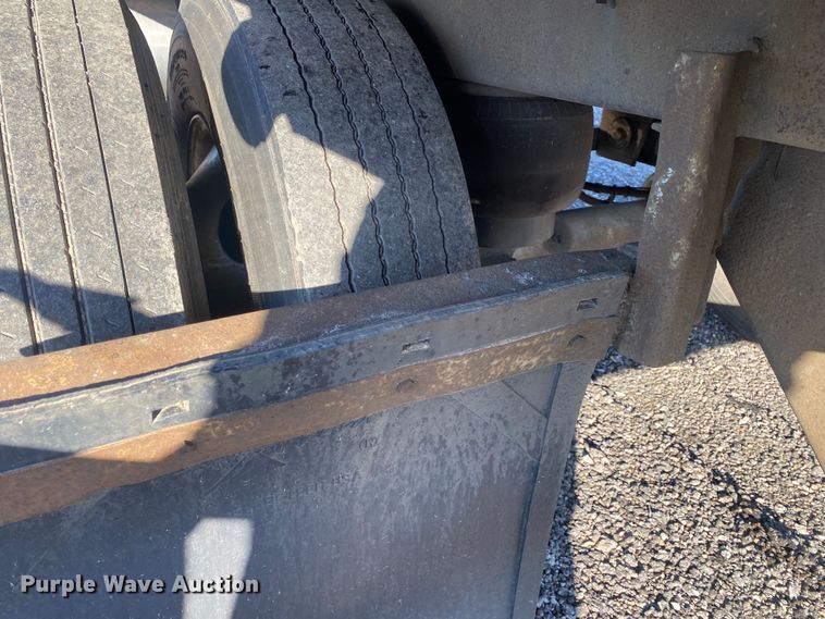 image for item JW9200 2010 Great Dane CLR-1112-12028  refrigerated van trailer