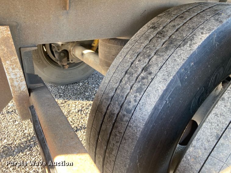 image for item JW9200 2010 Great Dane CLR-1112-12028  refrigerated van trailer