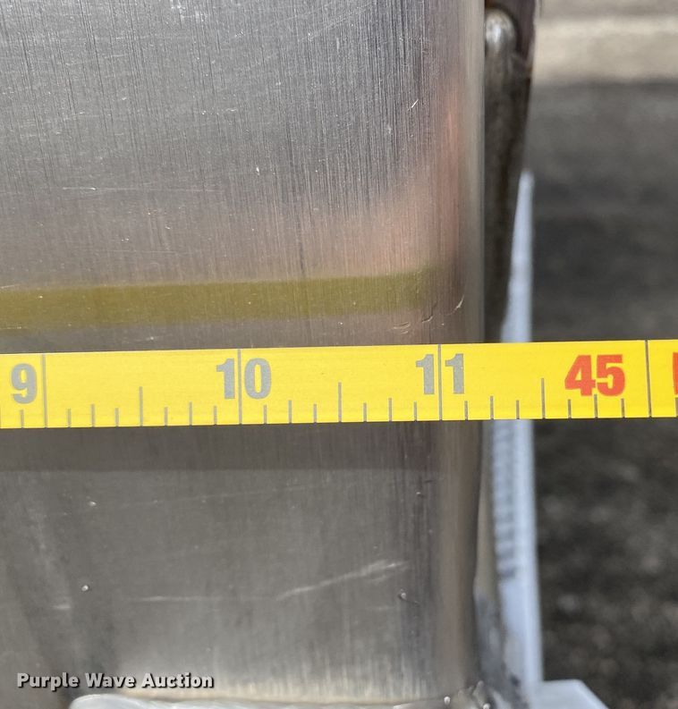 image for item KB9551 1999 Utility VS2R  refrigerated van trailer