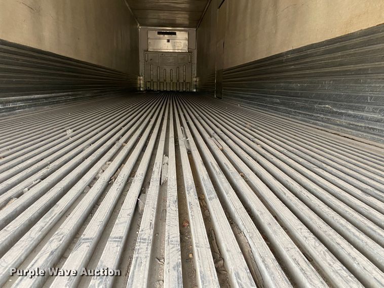 image for item KB9551 1999 Utility VS2R  refrigerated van trailer