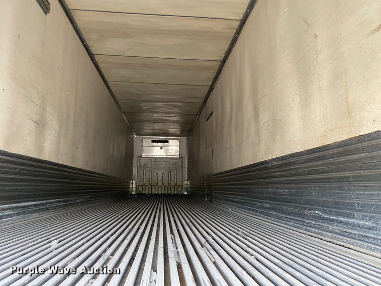 image for item KB9551 1999 Utility VS2R  refrigerated van trailer