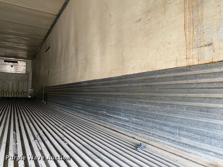 image for item KB9551 1999 Utility VS2R  refrigerated van trailer