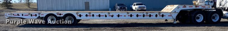 image for item KW9013 1999 Fontaine  drop deck equipment trailer