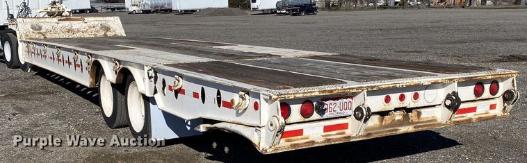 image for item KW9013 1999 Fontaine  drop deck equipment trailer
