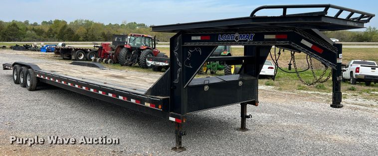 image for item LI9640 2016 Load Trail  equipment trailer
